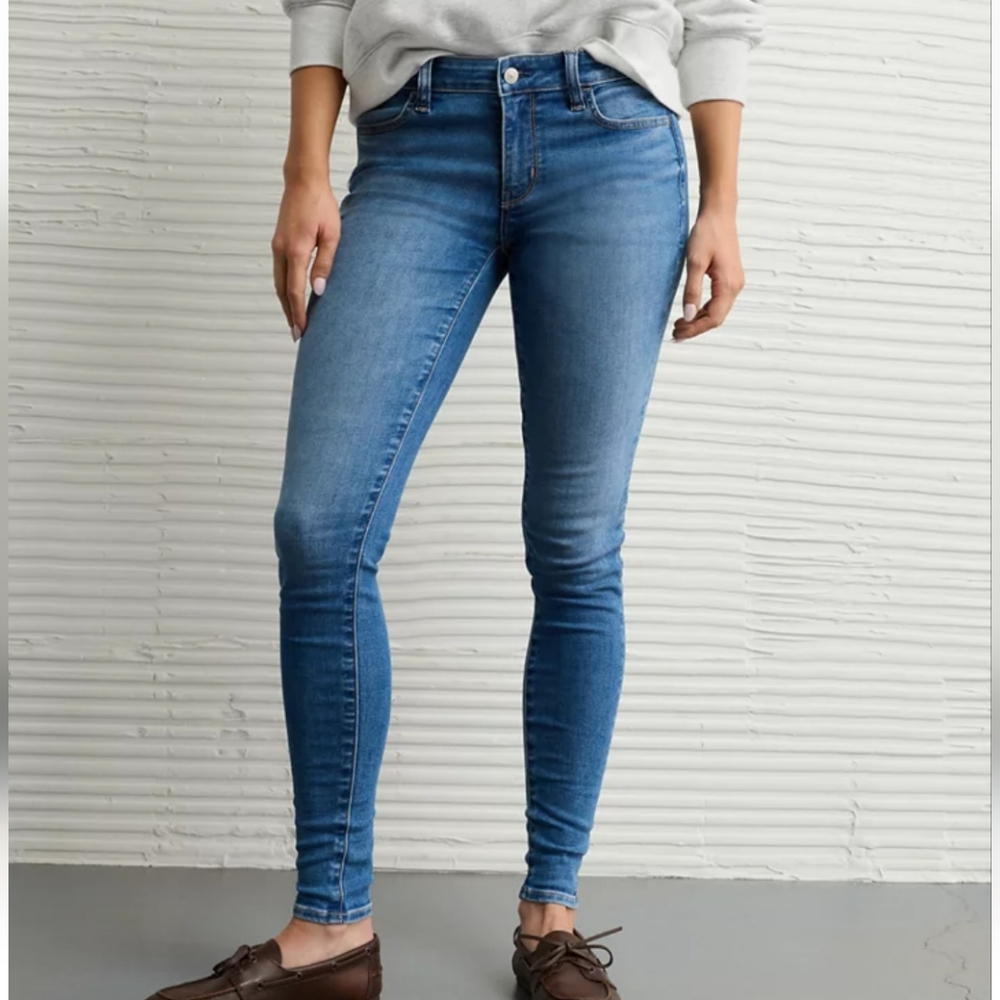 New American Eagle jeans